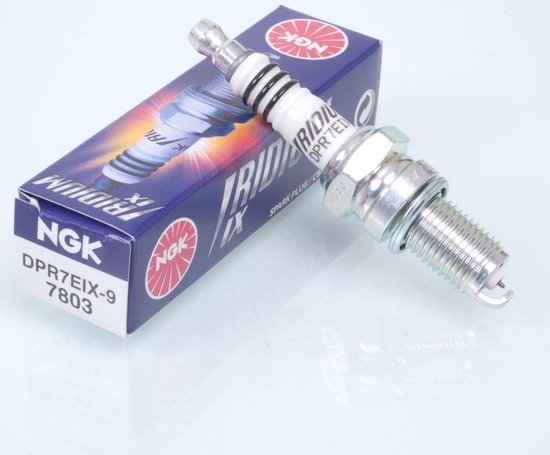 Bougie d&rsquo;allumage NGK pour Moto Triumph 2300 Rocket Iii Après 2004 Neuf
