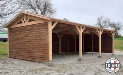 Carport  Deux Pentes, 400cmx950cm, Bois DOUGLAS Français  (Charpente en bois-auvent-abri voiture),  38 m². Garantie 10 ans
