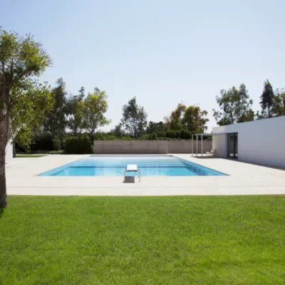 Gazon synthétique Spécial Piscine – 30 mm – Rouleau de 3m x 6m