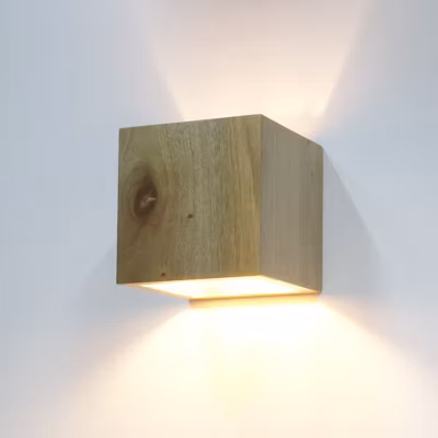 ALPINALUZ Applique Murale en Bois  Design en Cube, Lumière Haut/Bas, Douille E27