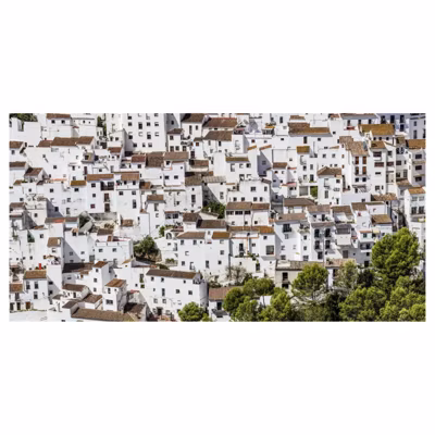Brise vue imprimé CASARES ESPAGNE, H.1.5 x L.3 m, 100% occultant, Made in France par Scenolia + kit de fixation offert