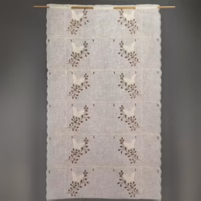 Brise bise modulable en étamine brodée « Papillon et feuillage » (58×220 cm – Ivoire)