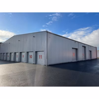 Rideau Métallique Galvanisé Motorisé 220V Lames Pleines 7/10ème L2500 H2500 CLASSIC BOX