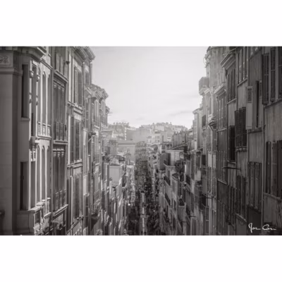 Tableau sur toile rue estelle noir et blanc 30×45 cm Fabriqué en France