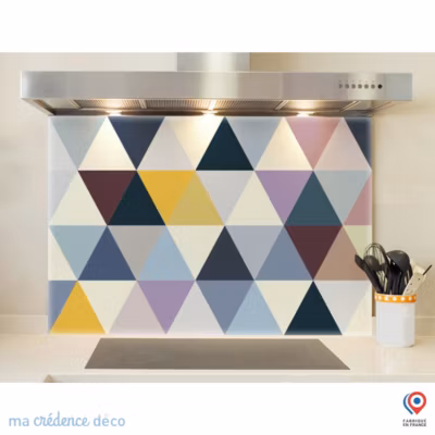 Crédence cuisine fond de hotte Jeux de triangles – Verre trempé – L 90 cm x H 50 cm – MaCrédenceDéco